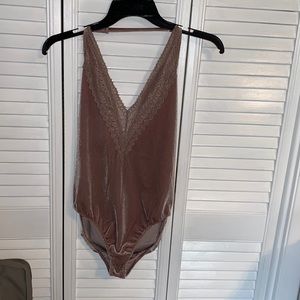 Dusty Pink/Tan velvet bodysuit